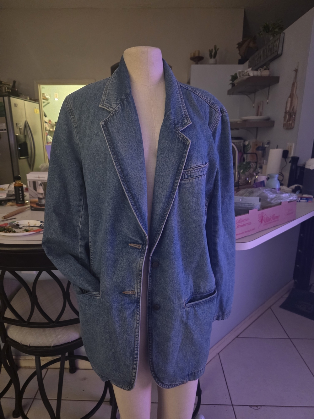Liz Wear Classic Denim Blazer Jacket - Medium Wash Blue